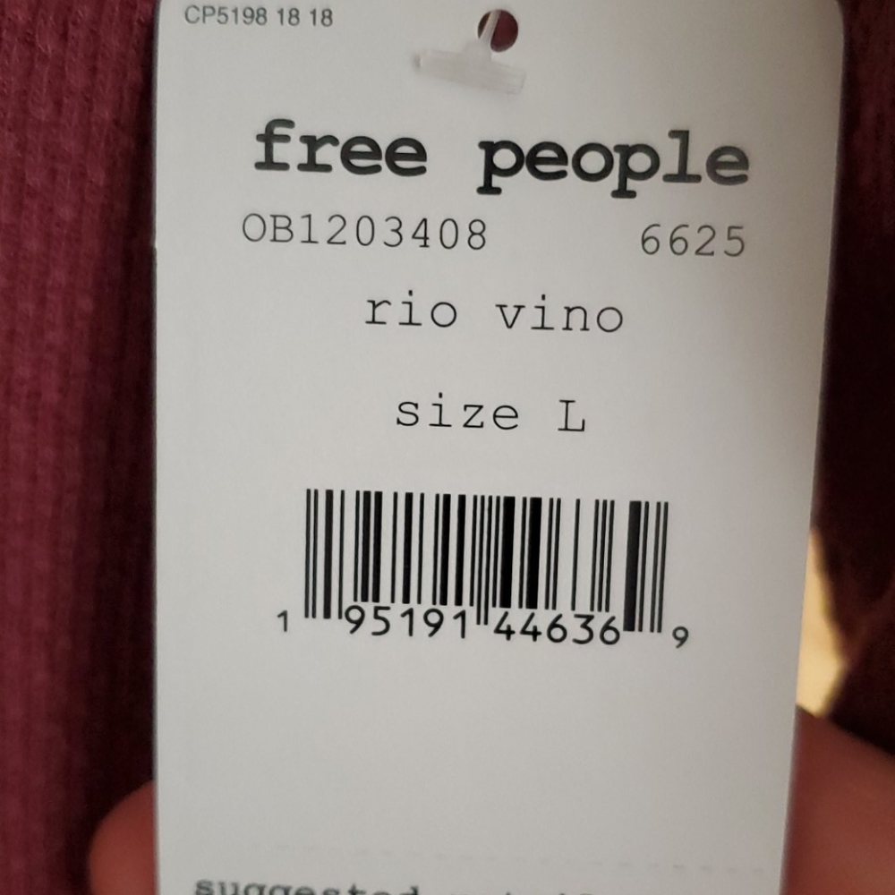 Free People in the mix cuff top - Picture 9 of 16